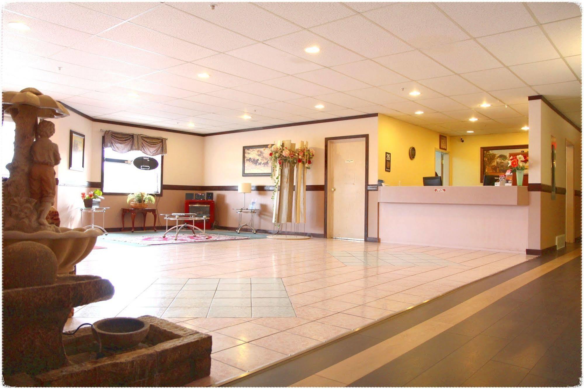 George Mountain View Hotel & Resto แมร์ริตต์ ภายนอก รูปภาพ